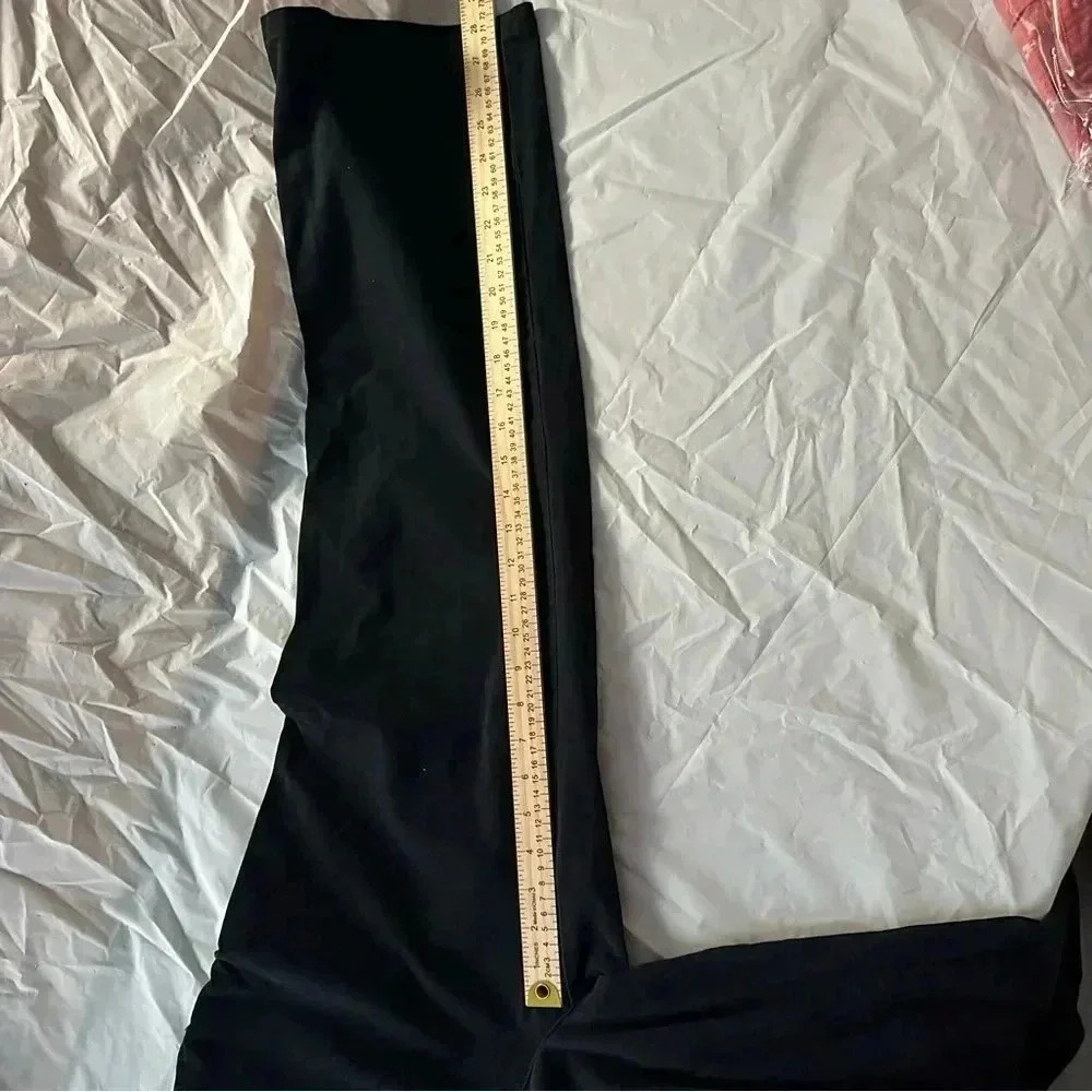 St. johns bay Women’s flat front black straight leg trousers plus size 16W - Picture 8 of 10